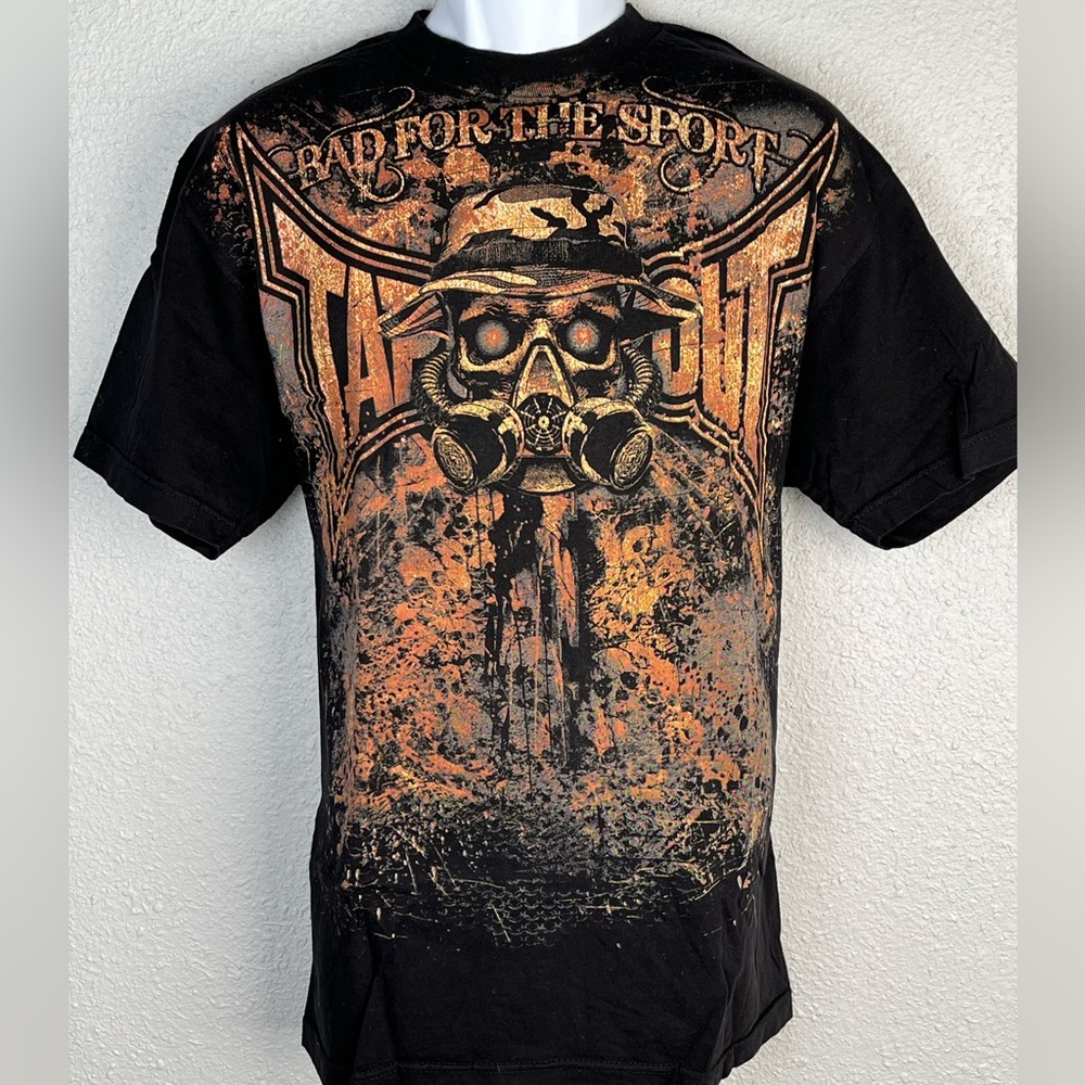 NWOT Vintage TapOut shirt Lg